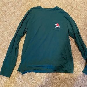 VV green Christmas theme graphic shirt